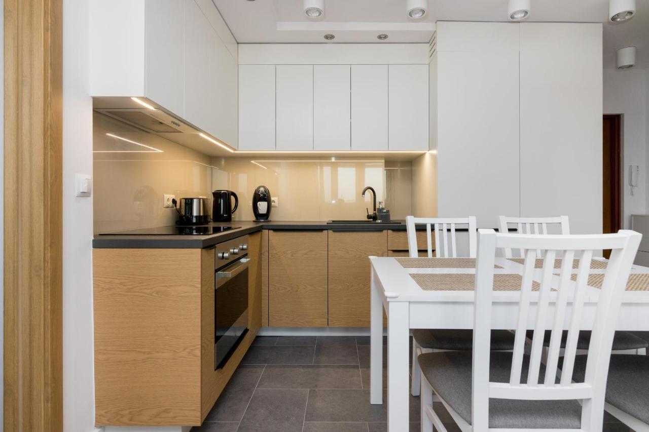 Ochota Homely Apartment Warsawa Bagian luar foto