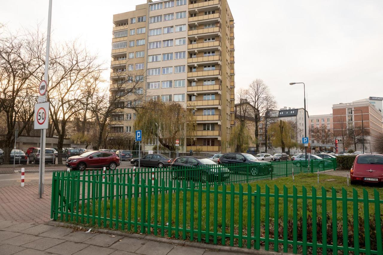 Ochota Homely Apartment Warsawa Bagian luar foto